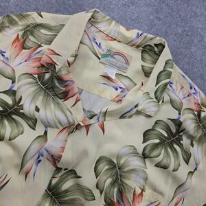 Vintage 90's Paradise Found Mens 3XL 100% Rayon Hawaiian Shirt Made in Hawaii